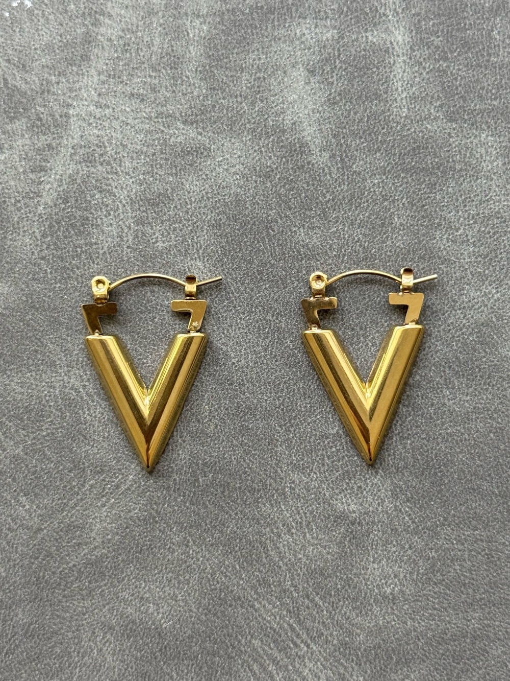 Gold tone V-Shaped Vintage Hoop Earrings